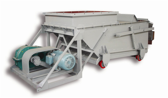 Reciprocating coal feeder